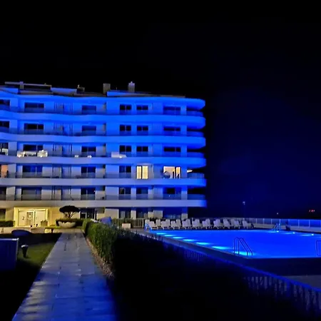 Perlowa Oaza Pearl * רוגובו