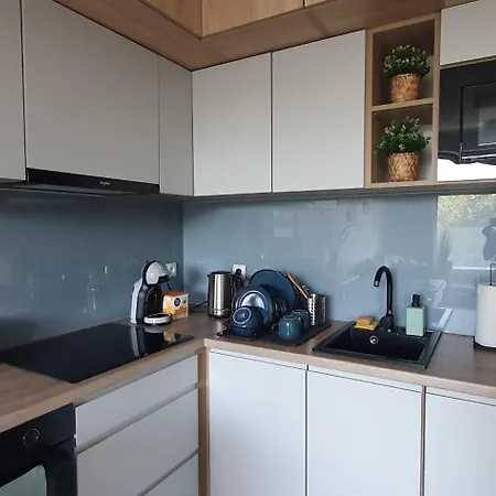 Perlowa Oaza Pearl * רוגובו