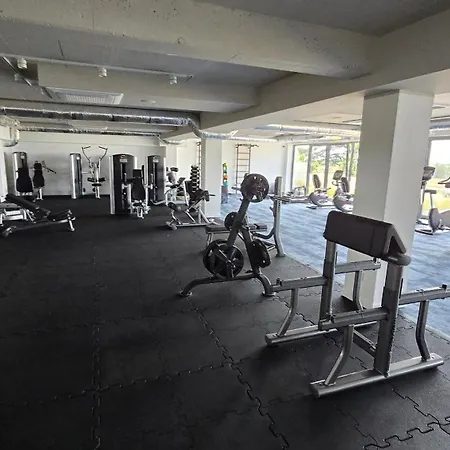 Perlowa Oaza Pearl * רוגובו