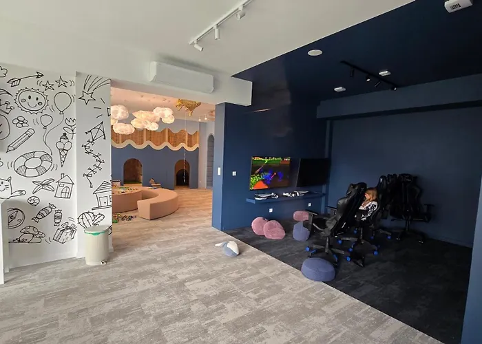 アパート Perlowa Oaza Pearl ロゴボ